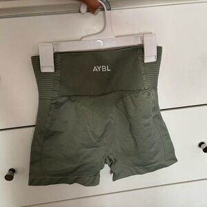 Balance V3 seamless shorts